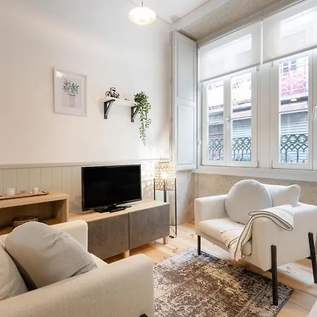 Sol Modern @ Batalha Metro Porto