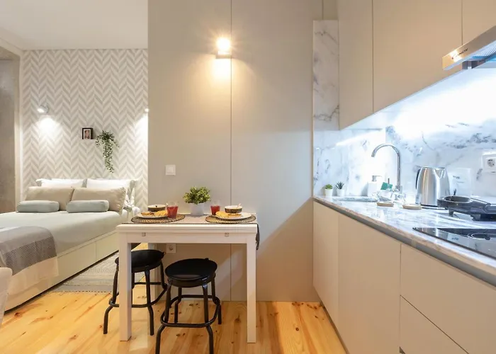 Sol Modern @ Batalha Daire *