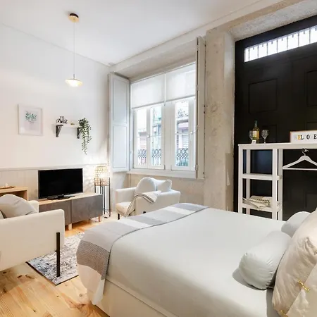 Apartamento Sol Modern @ Batalha Metro Porto