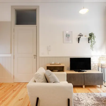 Sol Modern @ Batalha Metro Apartman *