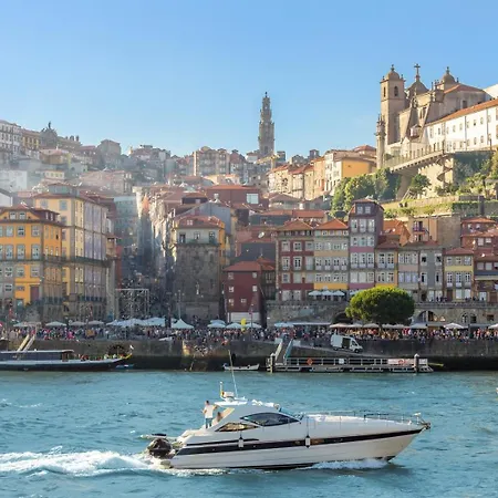 Sol Modern @ Batalha Metro