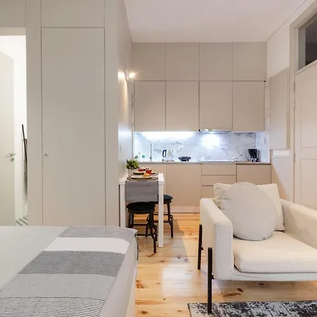 Appartement Sol Modern @ Batalha Metro *